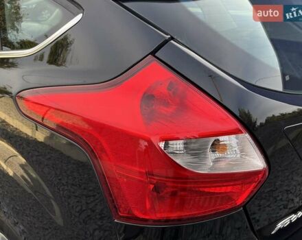 Черный Форд Фокус, объемом двигателя 1.6 л и пробегом 231 тыс. км за 9150 $, фото 23 на Automoto.ua