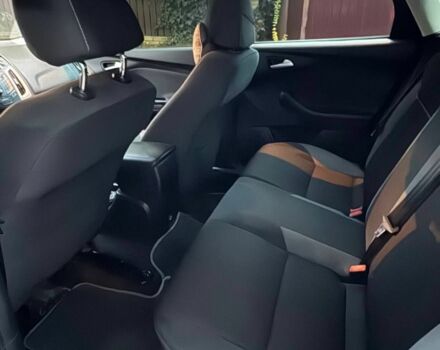 Черный Форд Фокус, объемом двигателя 2 л и пробегом 205 тыс. км за 7490 $, фото 10 на Automoto.ua