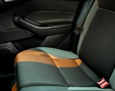 Черный Форд Фокус, объемом двигателя 2 л и пробегом 205 тыс. км за 7490 $, фото 13 на Automoto.ua