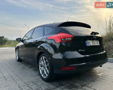 Черный Форд Фокус, объемом двигателя 2 л и пробегом 62 тыс. км за 10200 $, фото 4 на Automoto.ua
