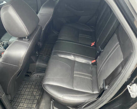 Чорний Форд Фокус, об'ємом двигуна 2 л та пробігом 190 тис. км за 8700 $, фото 9 на Automoto.ua