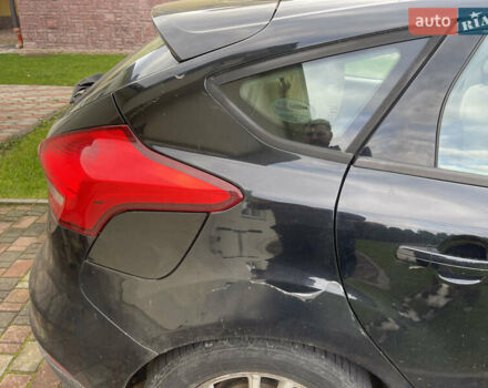 Черный Форд Фокус, объемом двигателя 2 л и пробегом 163 тыс. км за 6500 $, фото 6 на Automoto.ua