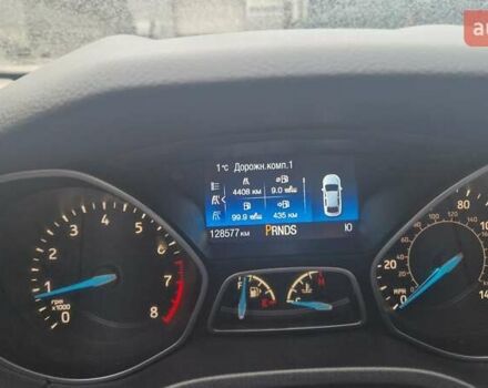 Чорний Форд Фокус, об'ємом двигуна 2 л та пробігом 127 тис. км за 10800 $, фото 5 на Automoto.ua
