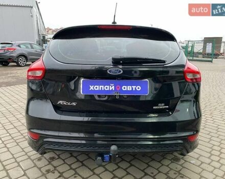 Черный Форд Фокус, объемом двигателя 2 л и пробегом 130 тыс. км за 8900 $, фото 5 на Automoto.ua