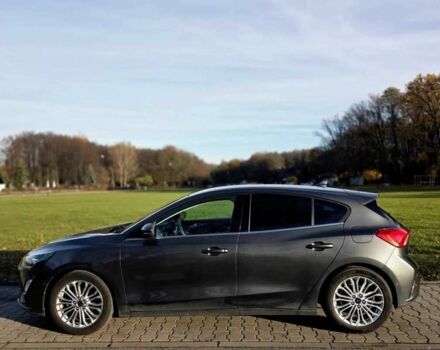 Черный Форд Фокус, объемом двигателя 1 л и пробегом 115 тыс. км за 7999 $, фото 4 на Automoto.ua