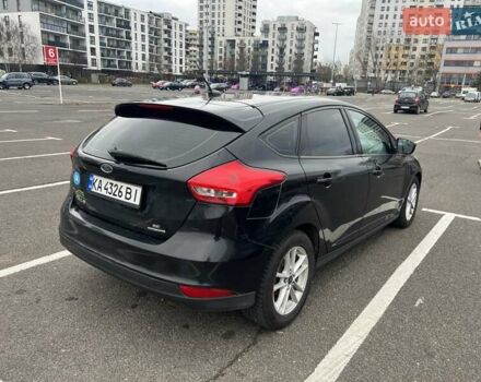 Чорний Форд Фокус, об'ємом двигуна 2 л та пробігом 122 тис. км за 8500 $, фото 4 на Automoto.ua