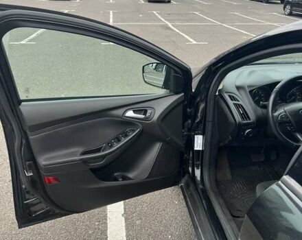 Чорний Форд Фокус, об'ємом двигуна 2 л та пробігом 122 тис. км за 8500 $, фото 11 на Automoto.ua