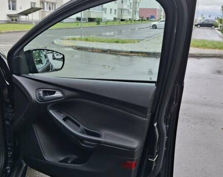 Форд Фокус 2015 у Вінниці на Automoto.ua Чорний Форд Фокус, об'ємом двигуна 2 л та пробігом 214 тис. км за 8400 $, фото 16 на Automoto.ua