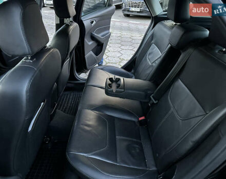 Черный Форд Фокус, объемом двигателя 2 л и пробегом 99 тыс. км за 7999 $, фото 8 на Automoto.ua