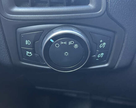 Форд Фокус 2015 в Львове на Automoto.ua Черный Форд Фокус, объемом двигателя 2 л и пробегом 140 тыс. км за 8100 $, фото 50 на Automoto.ua