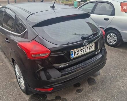 Чорний Форд Фокус, об'ємом двигуна 2 л та пробігом 127 тис. км за 10800 $, фото 2 на Automoto.ua