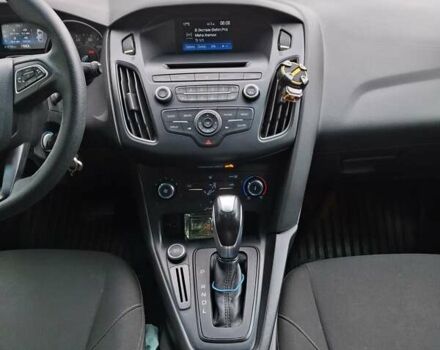 Форд Фокус 2015 у Вінниці на Automoto.ua Чорний Форд Фокус, об'ємом двигуна 2 л та пробігом 214 тис. км за 8400 $, фото 9 на Automoto.ua