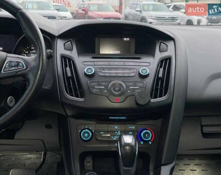 Черный Форд Фокус, объемом двигателя 2 л и пробегом 130 тыс. км за 8900 $, фото 18 на Automoto.ua