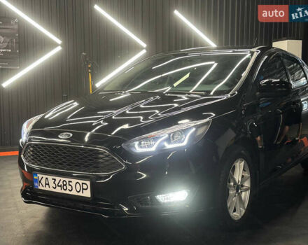 Чорний Форд Фокус, об'ємом двигуна 2 л та пробігом 207 тис. км за 7600 $, фото 1 на Automoto.ua