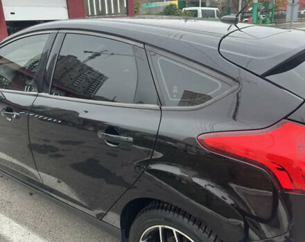 Черный Форд Фокус, объемом двигателя 2 л и пробегом 219 тыс. км за 8800 $, фото 12 на Automoto.ua