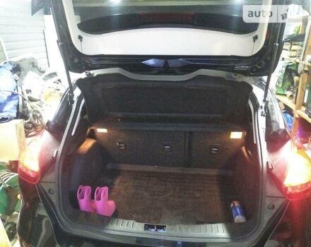 Черный Форд Фокус, объемом двигателя 2 л и пробегом 85 тыс. км за 10300 $, фото 12 на Automoto.ua