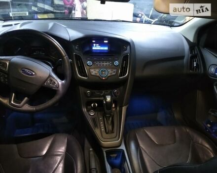 Черный Форд Фокус, объемом двигателя 2 л и пробегом 85 тыс. км за 10300 $, фото 2 на Automoto.ua
