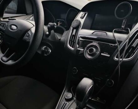 Черный Форд Фокус, объемом двигателя 2 л и пробегом 107 тыс. км за 9900 $, фото 10 на Automoto.ua