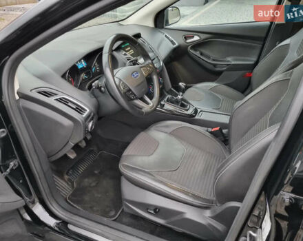 Черный Форд Фокус, объемом двигателя 2 л и пробегом 160 тыс. км за 8000 $, фото 5 на Automoto.ua