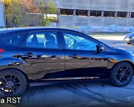 Черный Форд Фокус, объемом двигателя 2 л и пробегом 143 тыс. км за 9100 $, фото 4 на Automoto.ua