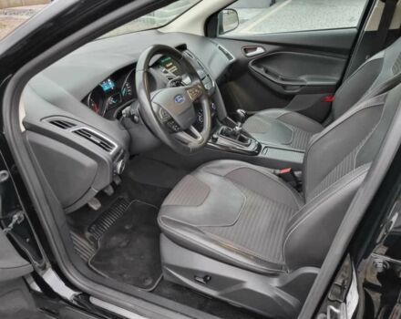 Черный Форд Фокус, объемом двигателя 2 л и пробегом 160 тыс. км за 8000 $, фото 4 на Automoto.ua