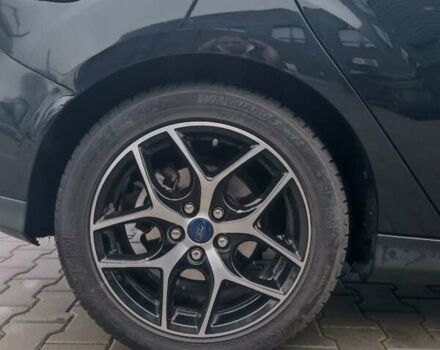 Черный Форд Фокус, объемом двигателя 2 л и пробегом 107 тыс. км за 9900 $, фото 5 на Automoto.ua