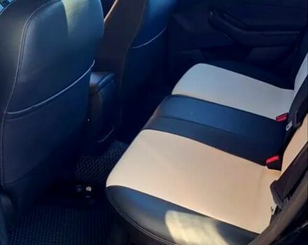 Черный Форд Фокус, объемом двигателя 2 л и пробегом 143 тыс. км за 9100 $, фото 2 на Automoto.ua