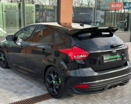 Чорний Форд Фокус, об'ємом двигуна 2 л та пробігом 123 тис. км за 12990 $, фото 12 на Automoto.ua