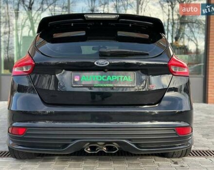 Чорний Форд Фокус, об'ємом двигуна 2 л та пробігом 123 тис. км за 12990 $, фото 8 на Automoto.ua