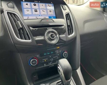 Черный Форд Фокус, объемом двигателя 2 л и пробегом 116 тыс. км за 9990 $, фото 23 на Automoto.ua