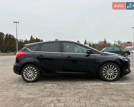 Чорний Форд Фокус, об'ємом двигуна 2 л та пробігом 123 тис. км за 9300 $, фото 4 на Automoto.ua