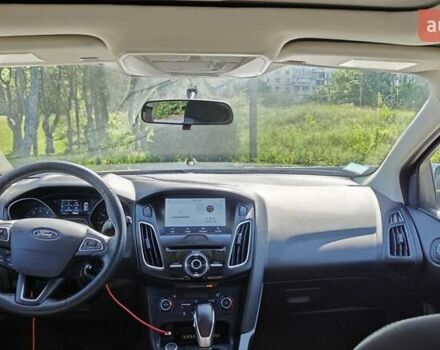 Форд Фокус 2017 в Днепре (Днепропетровске) на Automoto.ua Черный Форд Фокус, объемом двигателя 2 л и пробегом 114 тыс. км за 9499 $, фото 8 на Automoto.ua