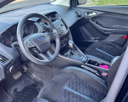 Черный Форд Фокус, объемом двигателя 2 л и пробегом 64 тыс. км за 10300 $, фото 12 на Automoto.ua