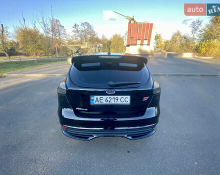 Черный Форд Фокус, объемом двигателя 2 л и пробегом 123 тыс. км за 11500 $, фото 10 на Automoto.ua
