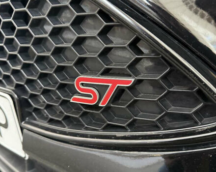 Чорний Форд Фокус, об'ємом двигуна 2 л та пробігом 75 тис. км за 9500 $, фото 9 на Automoto.ua