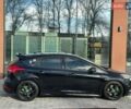 Чорний Форд Фокус, об'ємом двигуна 2 л та пробігом 123 тис. км за 12990 $, фото 7 на Automoto.ua
