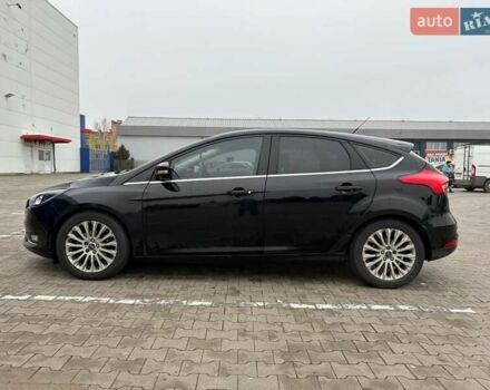 Чорний Форд Фокус, об'ємом двигуна 2 л та пробігом 123 тис. км за 9300 $, фото 2 на Automoto.ua