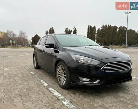 Чорний Форд Фокус, об'ємом двигуна 2 л та пробігом 123 тис. км за 9300 $, фото 1 на Automoto.ua
