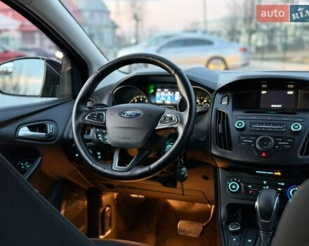 Чорний Форд Фокус, об'ємом двигуна 2 л та пробігом 145 тис. км за 7550 $, фото 47 на Automoto.ua