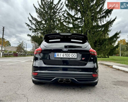 Черный Форд Фокус, объемом двигателя 2 л и пробегом 121 тыс. км за 12500 $, фото 5 на Automoto.ua