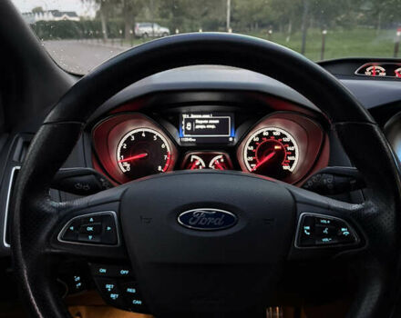 Черный Форд Фокус, объемом двигателя 2 л и пробегом 110 тыс. км за 12000 $, фото 8 на Automoto.ua