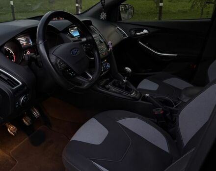 Черный Форд Фокус, объемом двигателя 2 л и пробегом 110 тыс. км за 12000 $, фото 5 на Automoto.ua