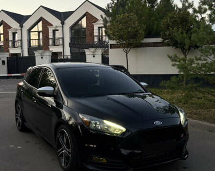 Черный Форд Фокус, объемом двигателя 2 л и пробегом 110 тыс. км за 12000 $, фото 2 на Automoto.ua