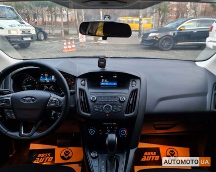 Форд Фокус 2018 в Львове на Automoto.ua Черный Форд Фокус, объемом двигателя 2 л и пробегом 155 тыс. км за 9999 $, фото 14 на Automoto.ua