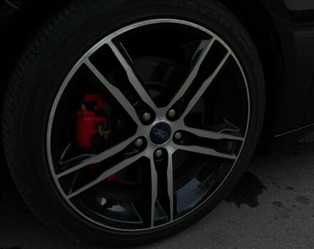 Черный Форд Фокус, объемом двигателя 2 л и пробегом 110 тыс. км за 12000 $, фото 8 на Automoto.ua