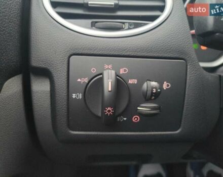 Черный Форд Фокус, объемом двигателя 2 л и пробегом 122 тыс. км за 6999 $, фото 27 на Automoto.ua