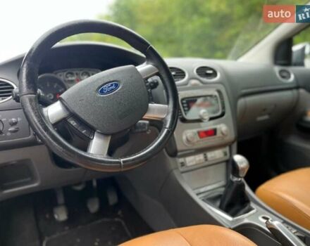 Черный Форд Фокус, объемом двигателя 2 л и пробегом 122 тыс. км за 6999 $, фото 3 на Automoto.ua