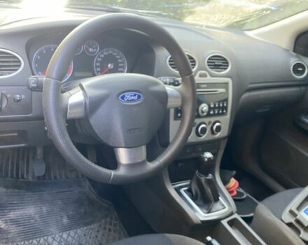 Чорний Форд Фокус, об'ємом двигуна 2 л та пробігом 150 тис. км за 2000 $, фото 7 на Automoto.ua