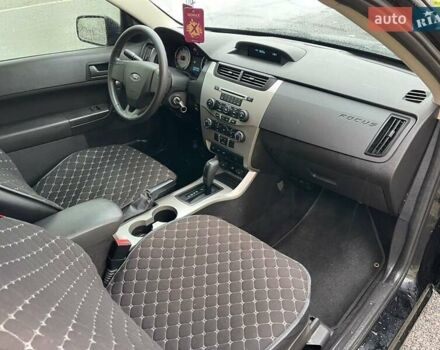 Черный Форд Фокус, объемом двигателя 2.01 л и пробегом 160 тыс. км за 4000 $, фото 8 на Automoto.ua