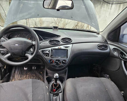 Чорний Форд Фокус, об'ємом двигуна 1.6 л та пробігом 300 тис. км за 1800 $, фото 4 на Automoto.ua